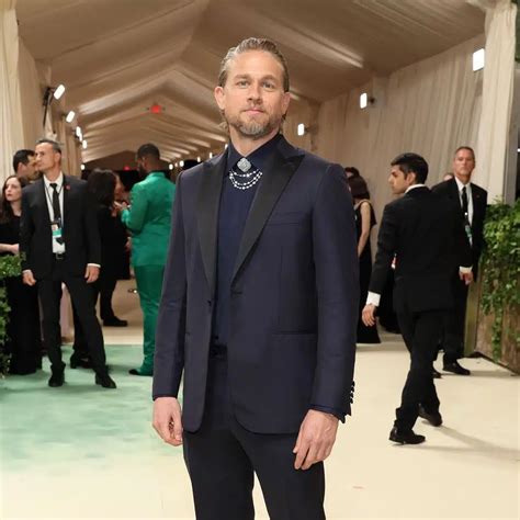 modest man met gala